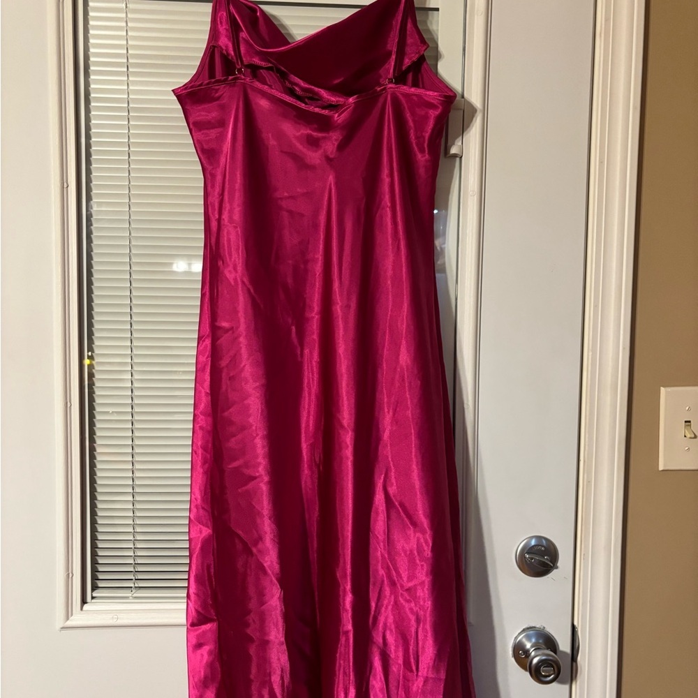 Bebe Fuchsia Slip  Dress - Picture 4 of 11